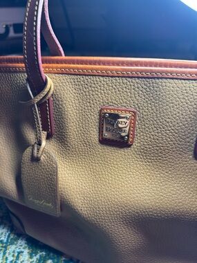 Dooney & Bourke ~large~ Pebbled Leather Shoulder Bag in Tan with Brown Trim